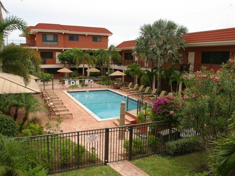Away Inn Lauderdale-by-the-Sea Exterior foto