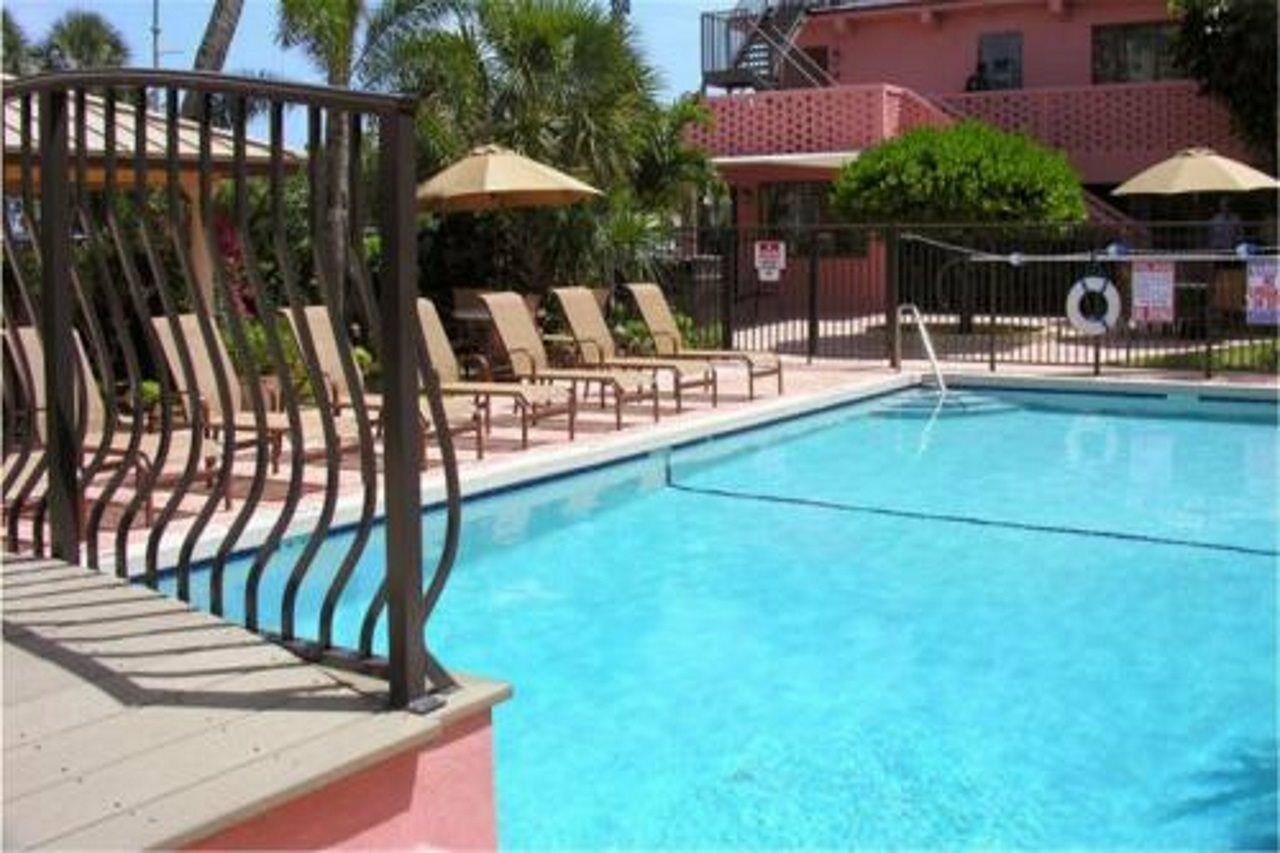 Away Inn Lauderdale-by-the-Sea Einrichtungen foto